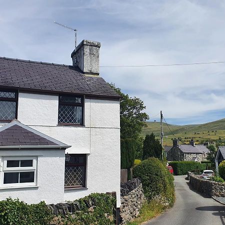 Green Cottage - Snowdonia Llanllechid المظهر الخارجي الصورة